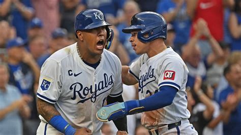 kansas city royals baseball score today